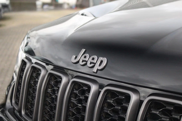Jeep Grand Cherokee - Afbeelding 14 van 30