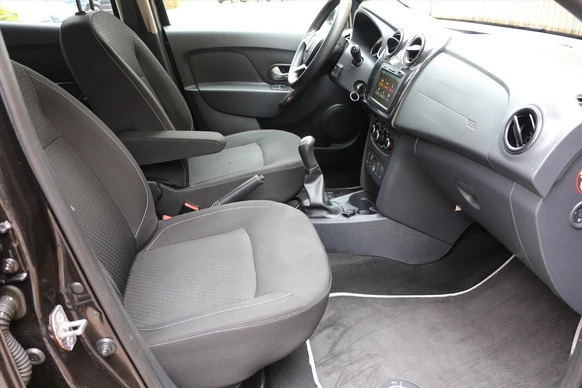 Dacia Sandero - Afbeelding 9 van 20