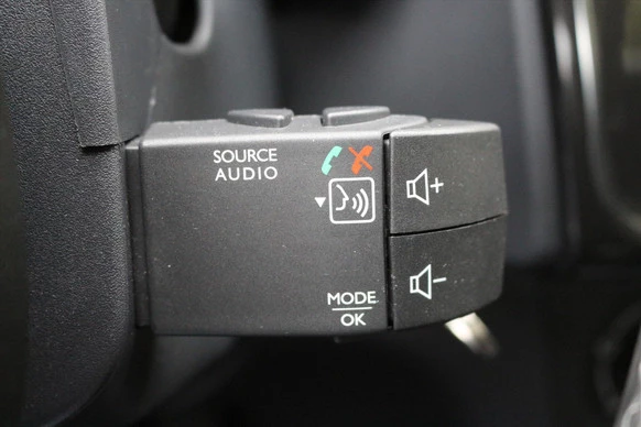 Dacia Sandero - Afbeelding 14 van 20