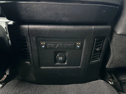 Dodge Ram 1500 - Afbeelding 13 van 30