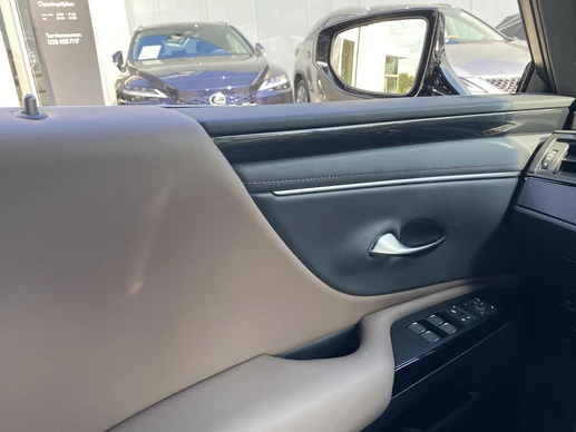 Lexus ES - Afbeelding 16 van 30