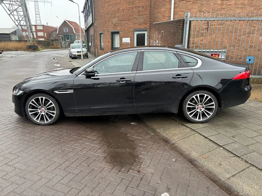 Jaguar XF - Afbeelding 8 van 15