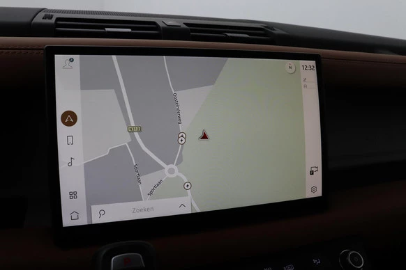 Land Rover Defender - Afbeelding 24 van 30