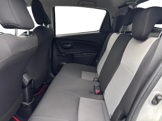 Toyota Yaris - Afbeelding 12 van 30