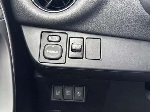 Toyota Yaris - Afbeelding 15 van 30