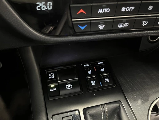 Lexus RX - Afbeelding 27 van 30