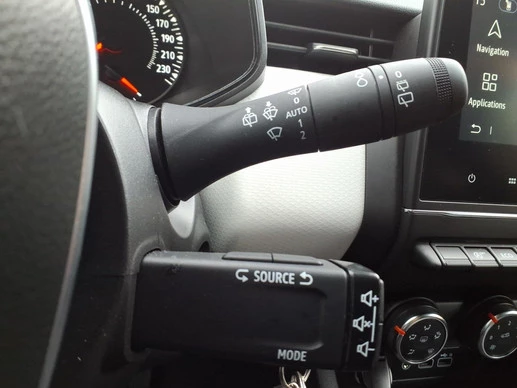 Renault Clio - Afbeelding 25 van 27