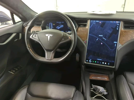 Tesla Model S - Afbeelding 3 van 8