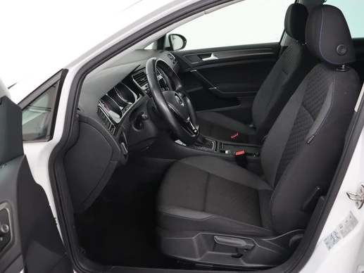 Volkswagen Golf - Afbeelding 4 van 30