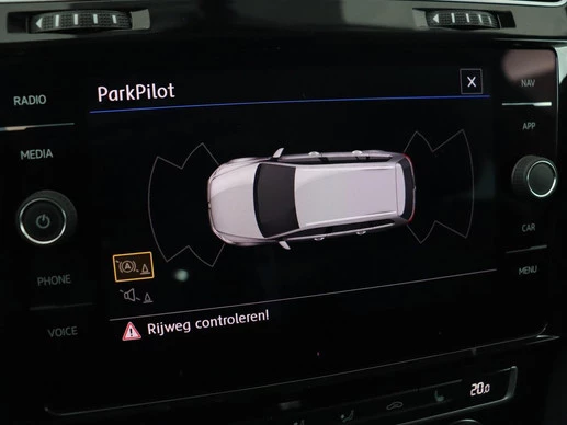 Volkswagen Golf - Afbeelding 13 van 30