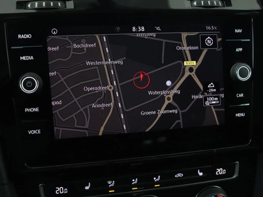 Volkswagen Golf - Afbeelding 16 van 30