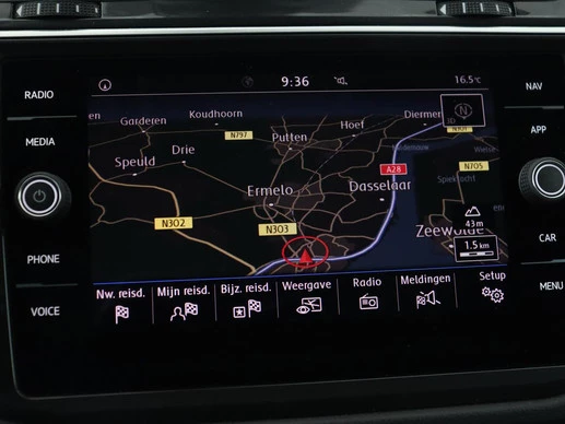 Volkswagen Tiguan - Afbeelding 18 van 30