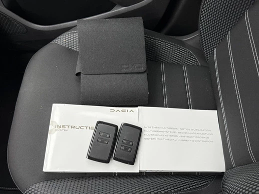 Dacia Duster - Afbeelding 24 van 30