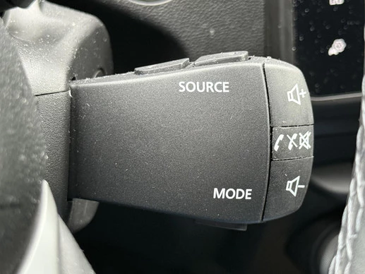 Dacia Duster - Afbeelding 28 van 30