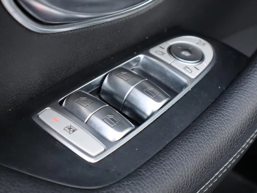 Mercedes-Benz E-Klasse - Afbeelding 18 van 30