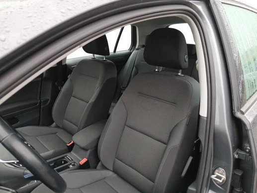 Volkswagen e-Golf - Afbeelding 12 van 24