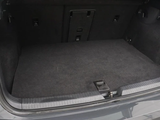 Volkswagen Golf - Afbeelding 10 van 30