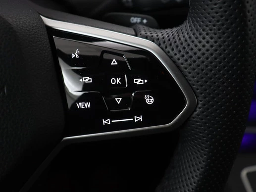 Volkswagen Golf - Afbeelding 18 van 30