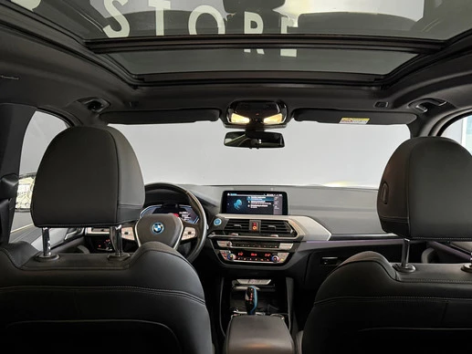 BMW iX3 - Afbeelding 8 van 29