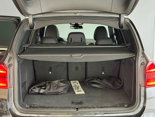 BMW iX3 - Afbeelding 28 van 29