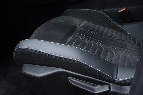 Peugeot e-3008 - Afbeelding 13 van 30