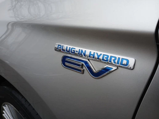 Mitsubishi Outlander - Afbeelding 13 van 30