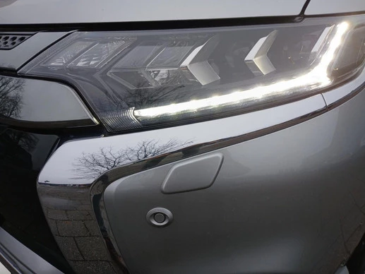 Mitsubishi Outlander - Afbeelding 14 van 30