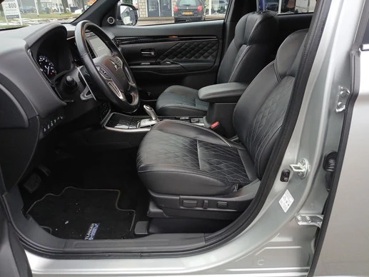 Mitsubishi Outlander - Afbeelding 22 van 30