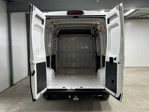 Peugeot e-Boxer - Afbeelding 9 van 25
