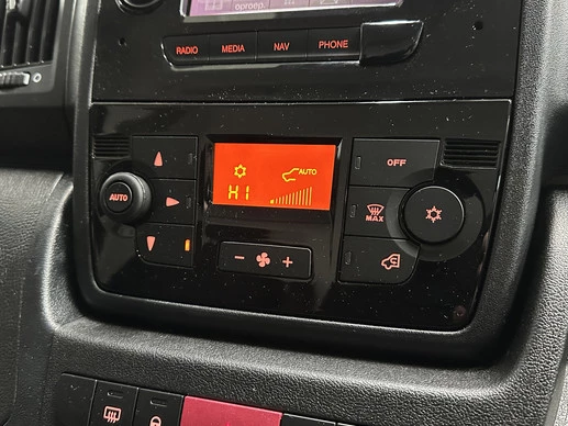 Peugeot e-Boxer - Afbeelding 21 van 25