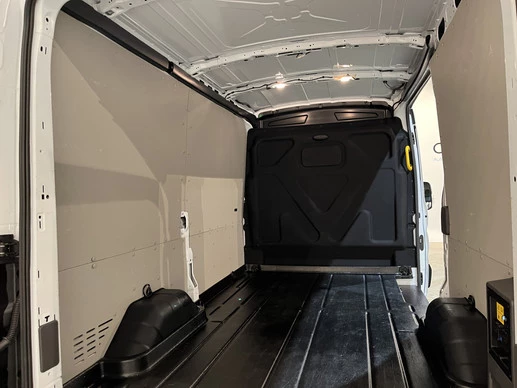Ford E-Transit - Afbeelding 18 van 27