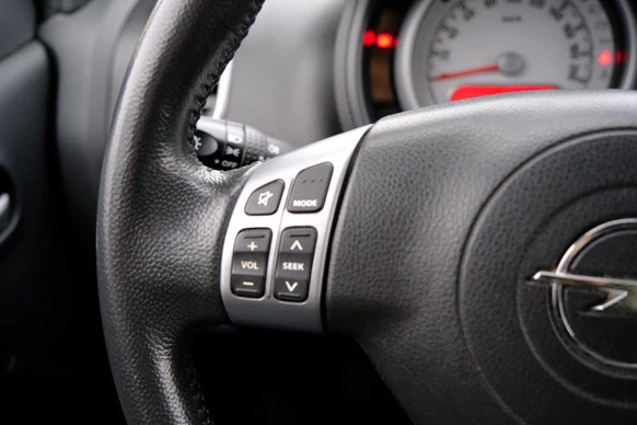 Opel Agila - Afbeelding 17 van 27