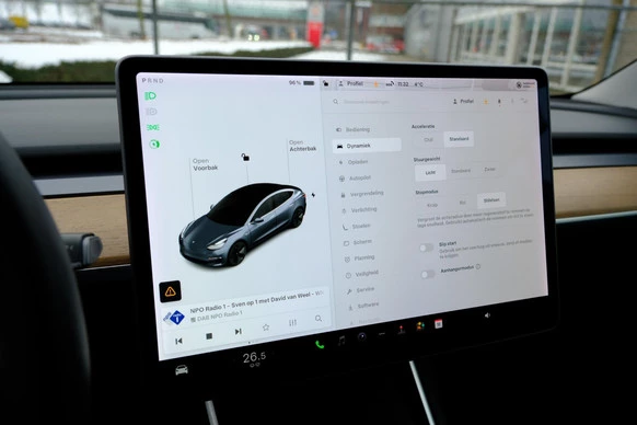 Tesla Model 3 - Afbeelding 12 van 30