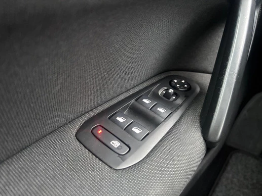 Peugeot 308 - Afbeelding 18 van 30