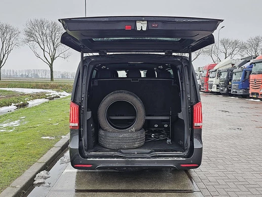 Mercedes-Benz EQV - Afbeelding 16 van 27