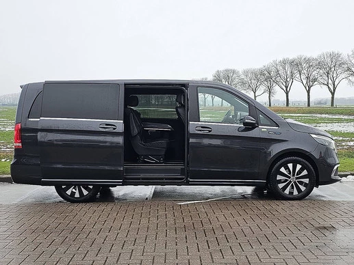 Mercedes-Benz EQV - Afbeelding 17 van 27