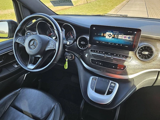 Mercedes-Benz EQV - Afbeelding 8 van 25