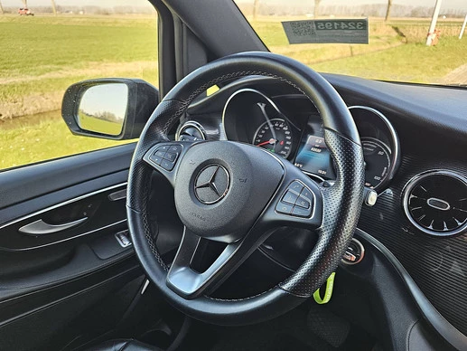 Mercedes-Benz EQV - Afbeelding 12 van 25