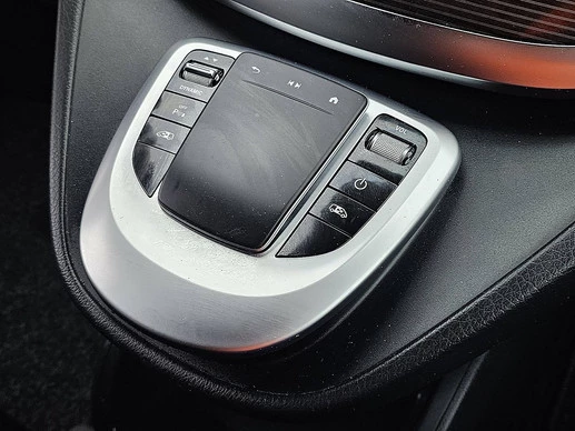 Mercedes-Benz EQV - Afbeelding 13 van 25