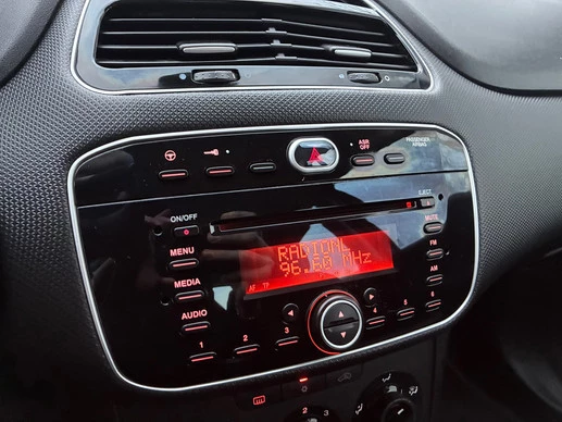 Fiat Punto - Afbeelding 15 van 19