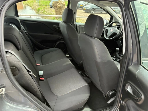 Fiat Punto - Afbeelding 8 van 20