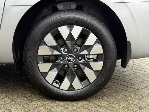 Hyundai Staria - Afbeelding 10 van 30