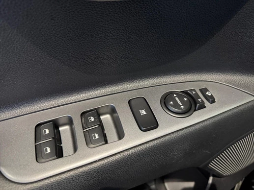 Kia Rio - Afbeelding 17 van 30