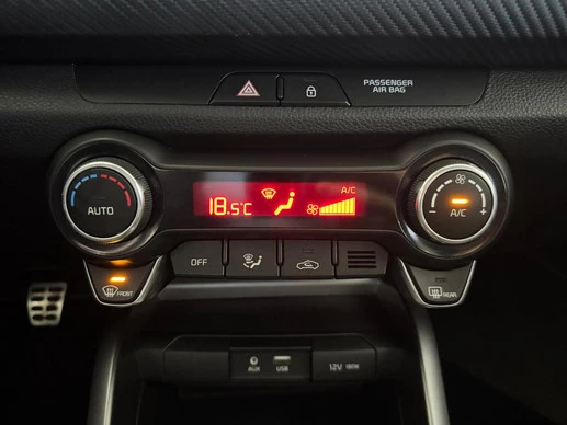 Kia Rio - Afbeelding 27 van 30