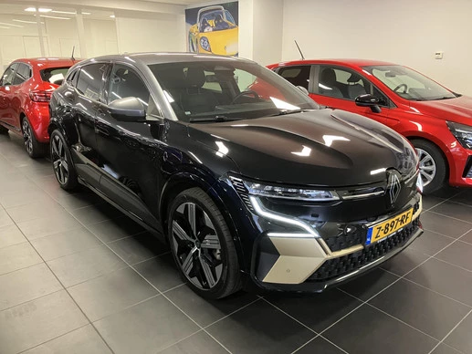Renault Megane E-Tech - Afbeelding 2 van 30