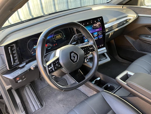 Renault Megane E-Tech - Afbeelding 8 van 30