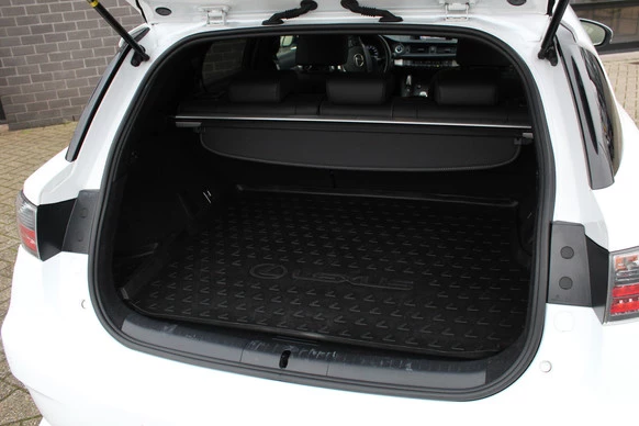 Lexus CT - Afbeelding 25 van 30