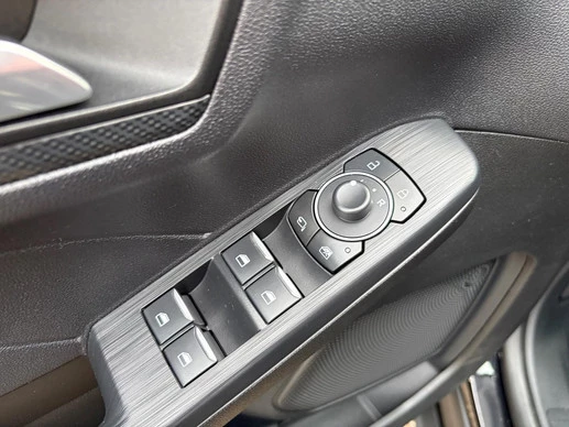 Ford Kuga - Afbeelding 12 van 30