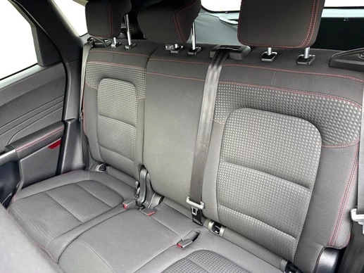 Ford Kuga - Afbeelding 28 van 30