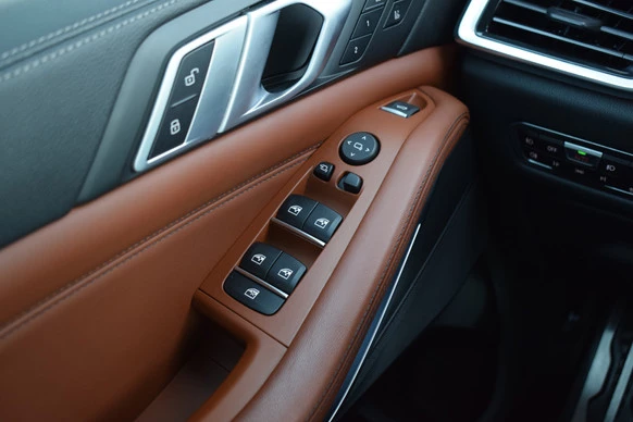 BMW X5 - Afbeelding 28 van 30